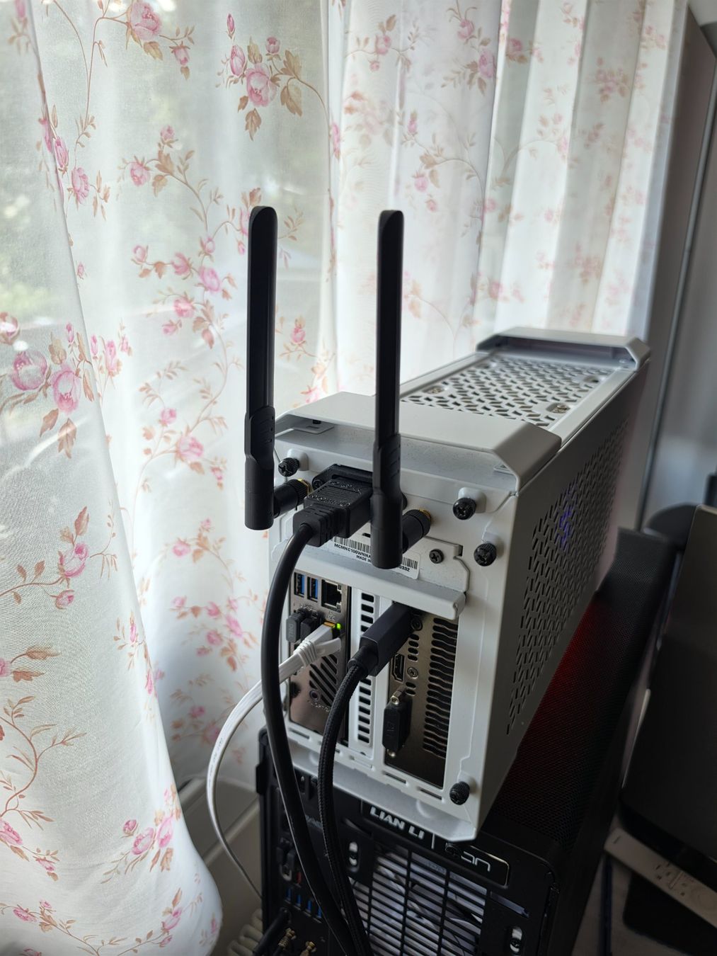 Intel PC: Intel NUC 9 Pro / Quartz Canyon Mini-Workstation – Usato da Wittenbach venduto da mou_c9st 1
