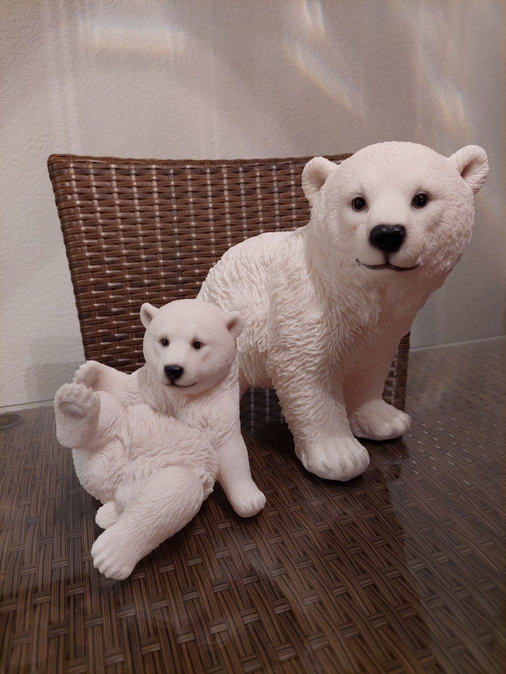 Tutte le decorazioni: Eisbär Mama mit Jungem – Nuovo e nell'imballaggio originale da Emmenbrücke venduto da Dior09 1