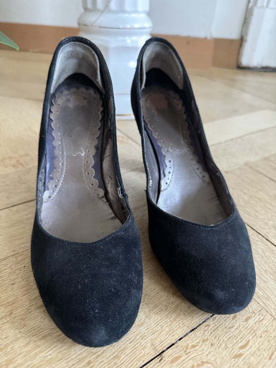 Scarpe da donna: Pumps (Wildleder, schwarz) – Usato da Bern venduto da Jasminp90