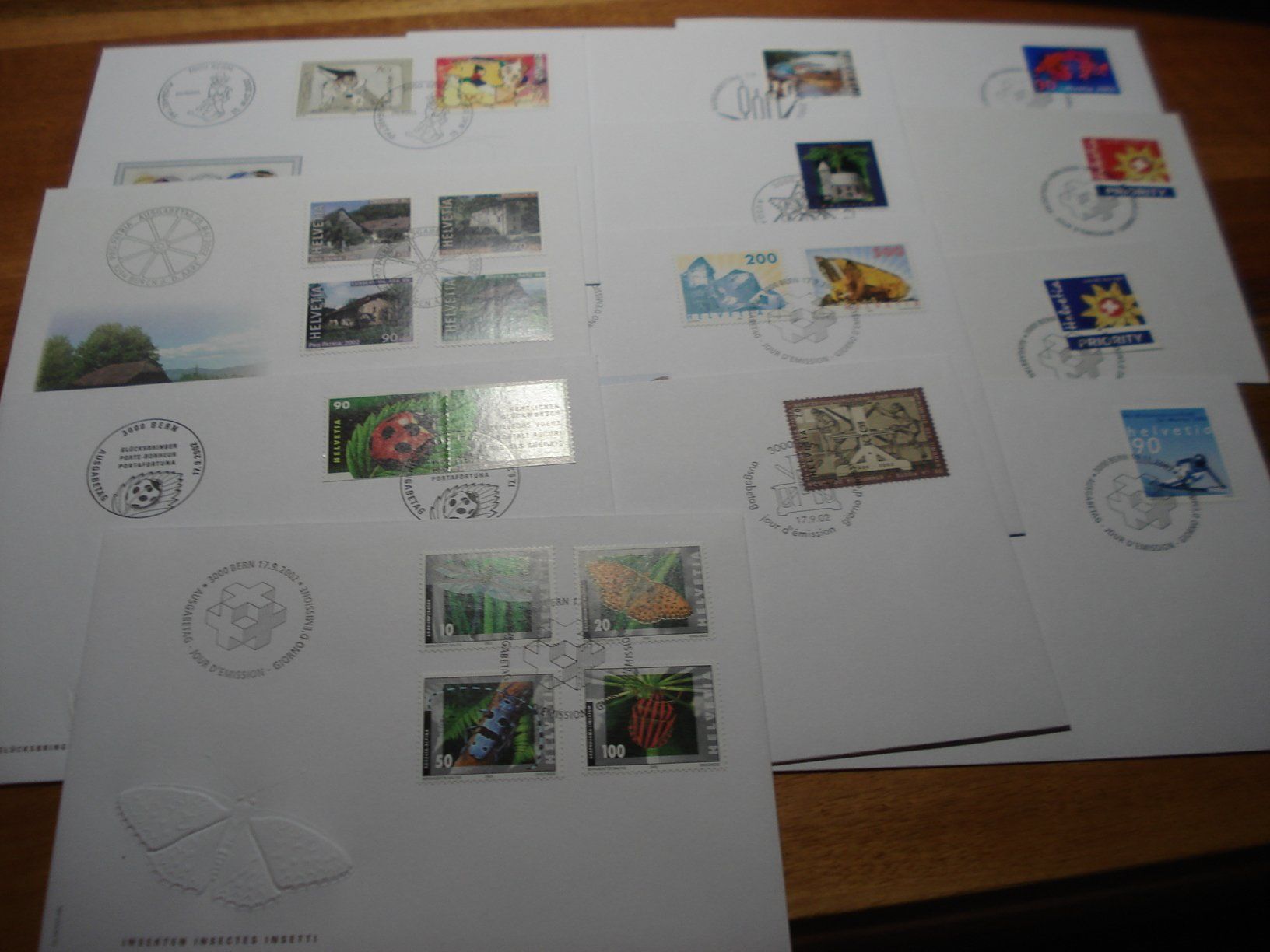 Alle Briefmarken: Moderne FDC Schweiz 2002, 12 Belege – Gebraucht aus Niederwil AG von morostahu 1