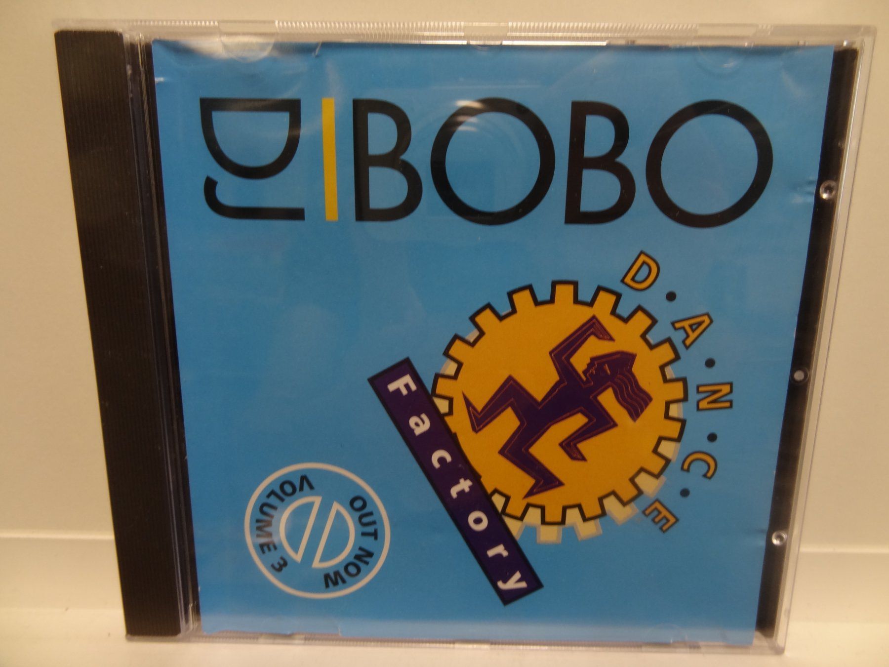 CD: DJ BoBo, Dance Factory - Volume 3 – Usato da luzern venduto da musicandart