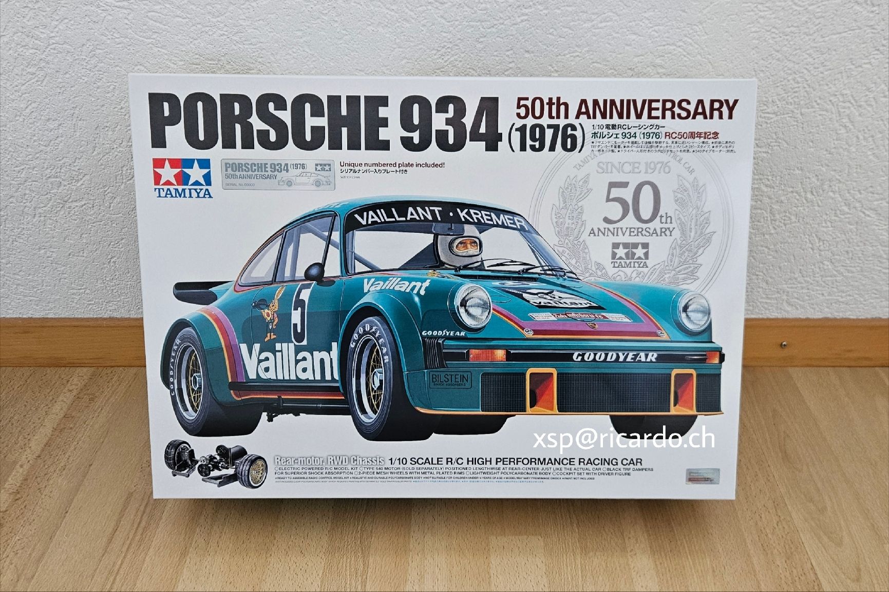 Tamiya Modellismo RC: Tamiya Porsche 934 50th Anniversary – Nuovo e nell'imballaggio originale da Täuffelen venduto da Xsp