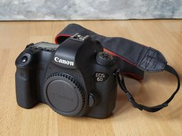Canon EOS 6D mit Zubehör und Originalverpackung guter Zu...
