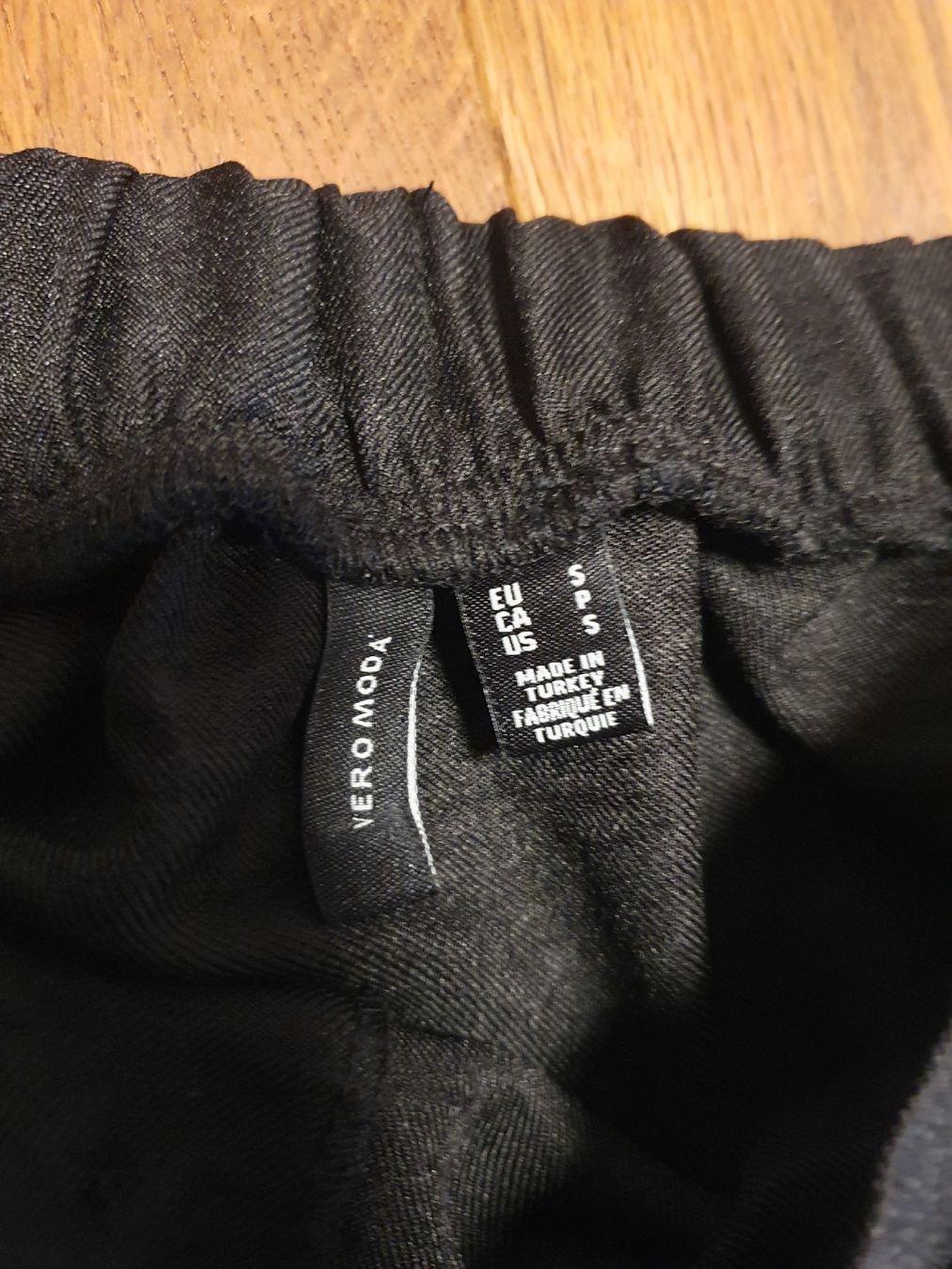 Vero Moda Gonne: Schöner Damen Rock S – Nuovo e nell'imballaggio originale da Fischingen venduto da nad_fxf2 2