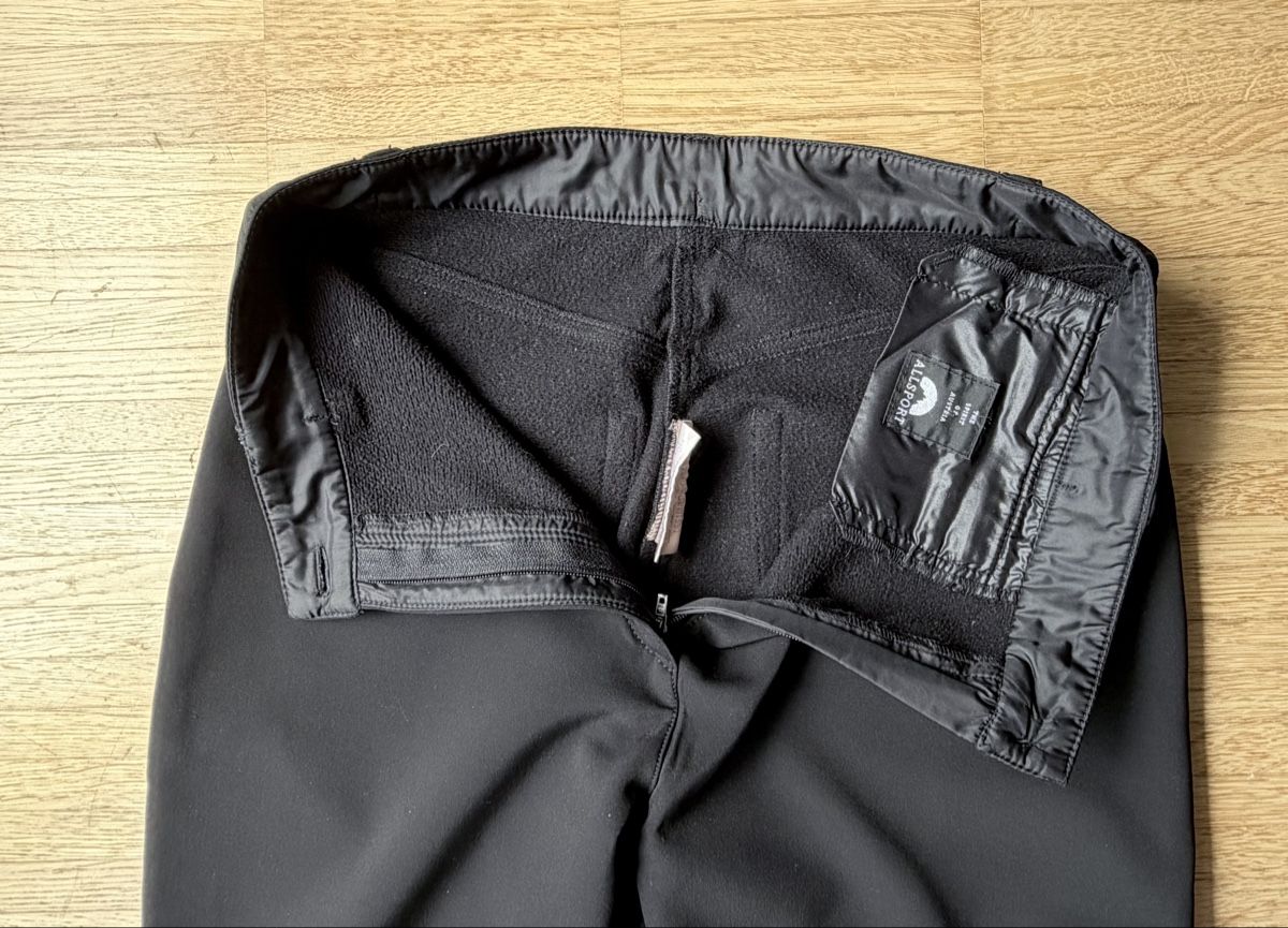 Pantaloni: ALLSPORT Softshell Hose Gr. 40, warm & wasserabweisend – Usato da Nürensdorf venduto da salut 6