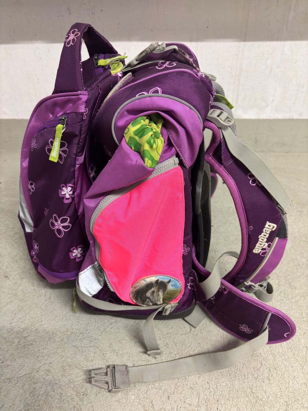 Ergobag Zaini: Schulrucksack  Ergobag + Turnbeutel + Etui – Usato da Sonterswil venduto da VD-Service 5