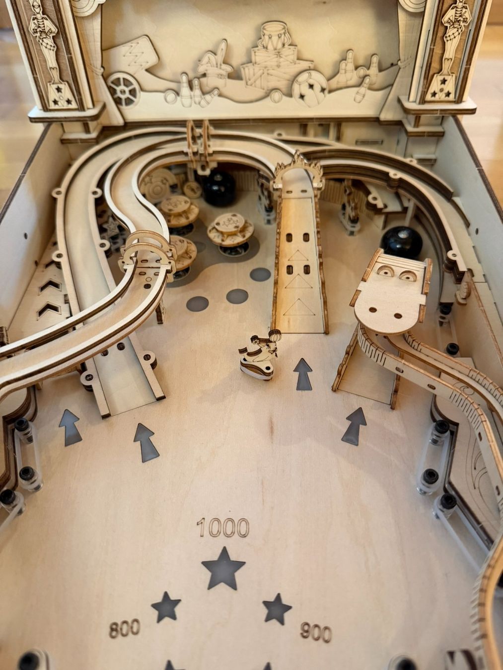 Flipper: Rokr Pinball // Flipper // 3D Holzbausatz zusammengebaut – Usato da Binz venduto da Tempelritter 3