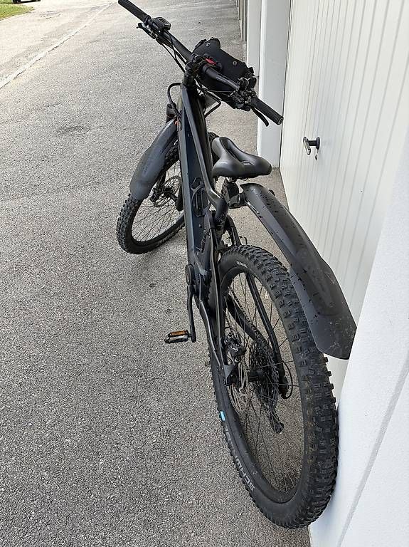 Biciclette: À vendre Titre : Scott Genius eRIDE 930  – Usato da La Chaux-de-Fonds venduto da Arota 1
