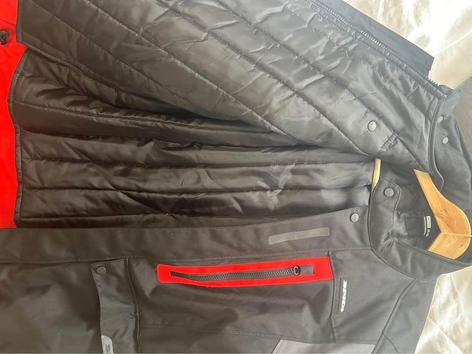 Giacche: · Veste moto SPID – Nuovo (secondo la descrizione) da Lausanne venduto da mal_2nl5 3
