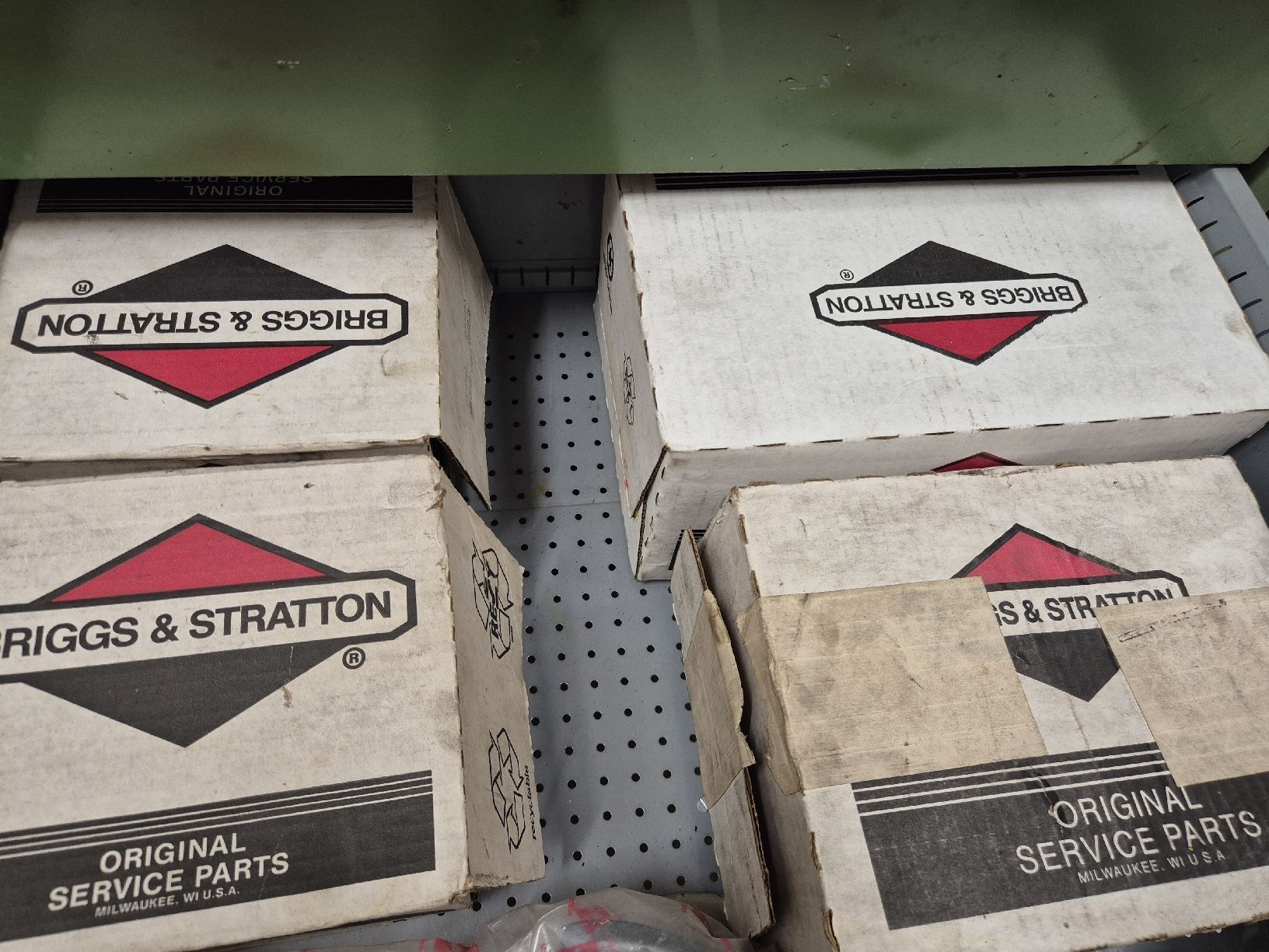 Metall- & Schlosserei Sonstiges: Posten Ersatzteile Briggs & Stratton – Defekt aus Hitzkirch von VintageForst 6
