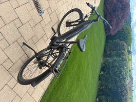 E-Bike Focus PLANET 5.7 diamond black Trapez 48 cm