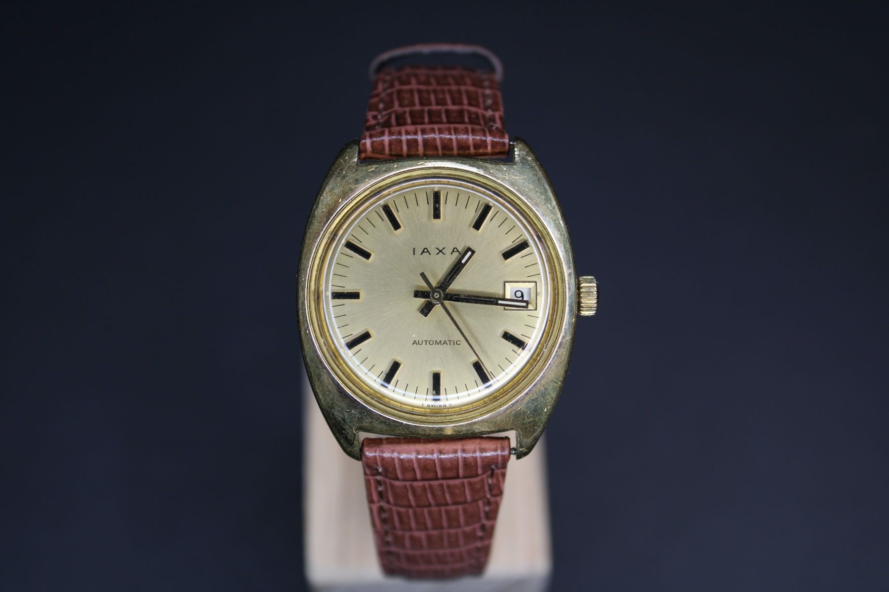 Orologi: Montre Vintage – Usato da Collombey venduto da jones05 1