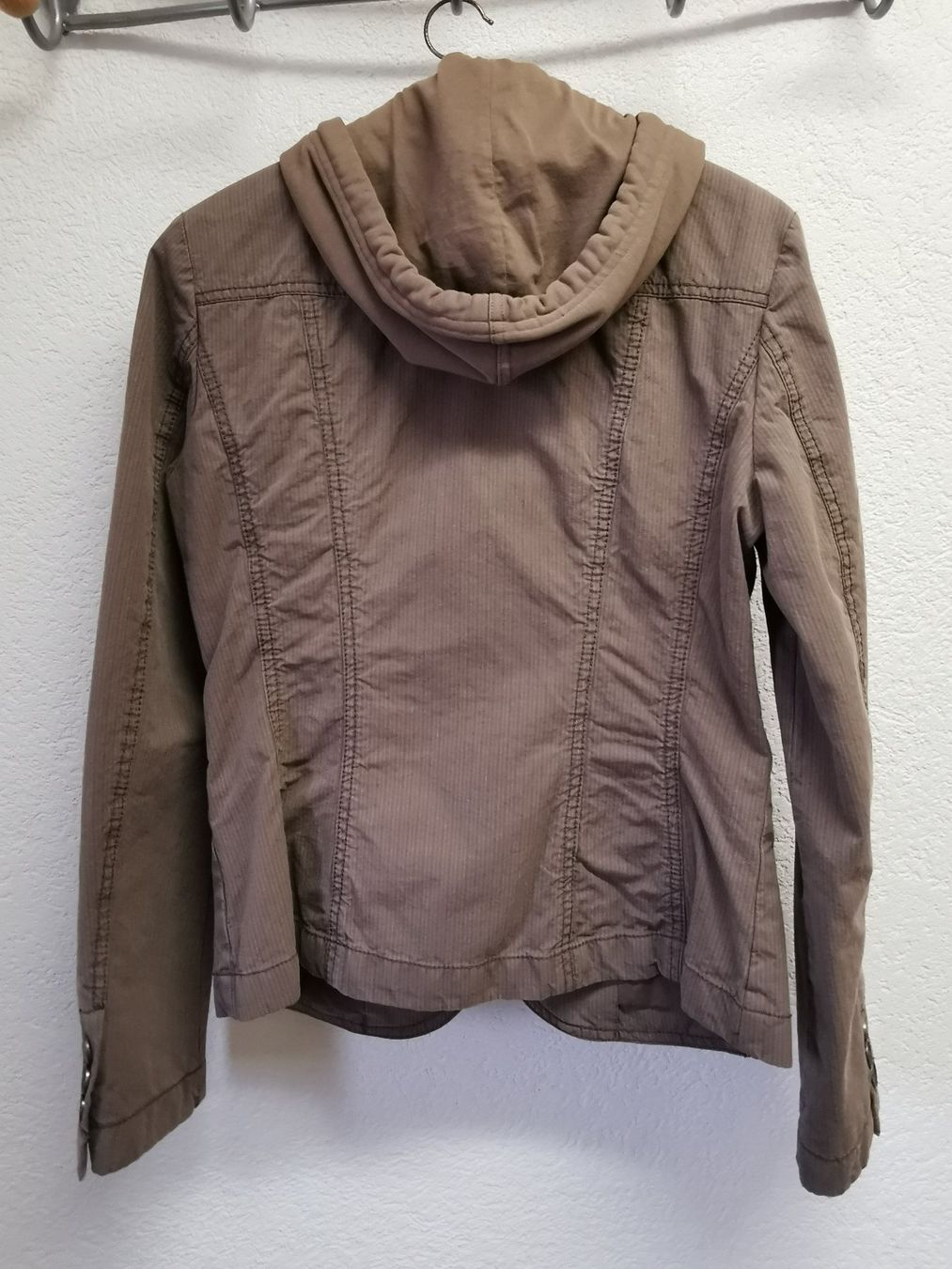 Esprit Giacche: Jacke mit Kapuze Esprit Gr 36 – Nuovo (secondo la descrizione) da Port venduto da Doppelmond 2
