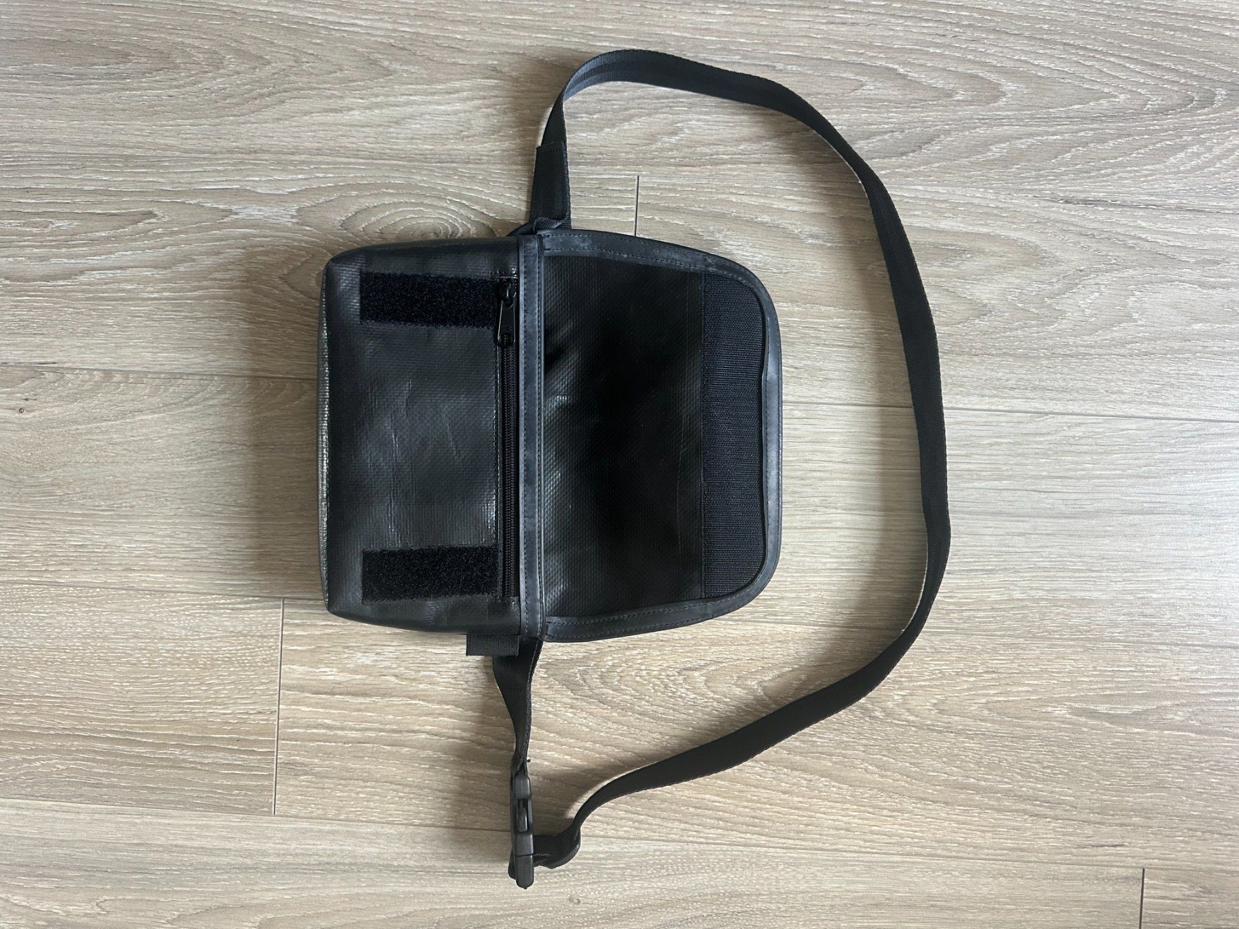 Freitag Taschen: Freitag F40 Jamie - Full Black – Gebraucht aus Châtelaine von noe_wcx6 5