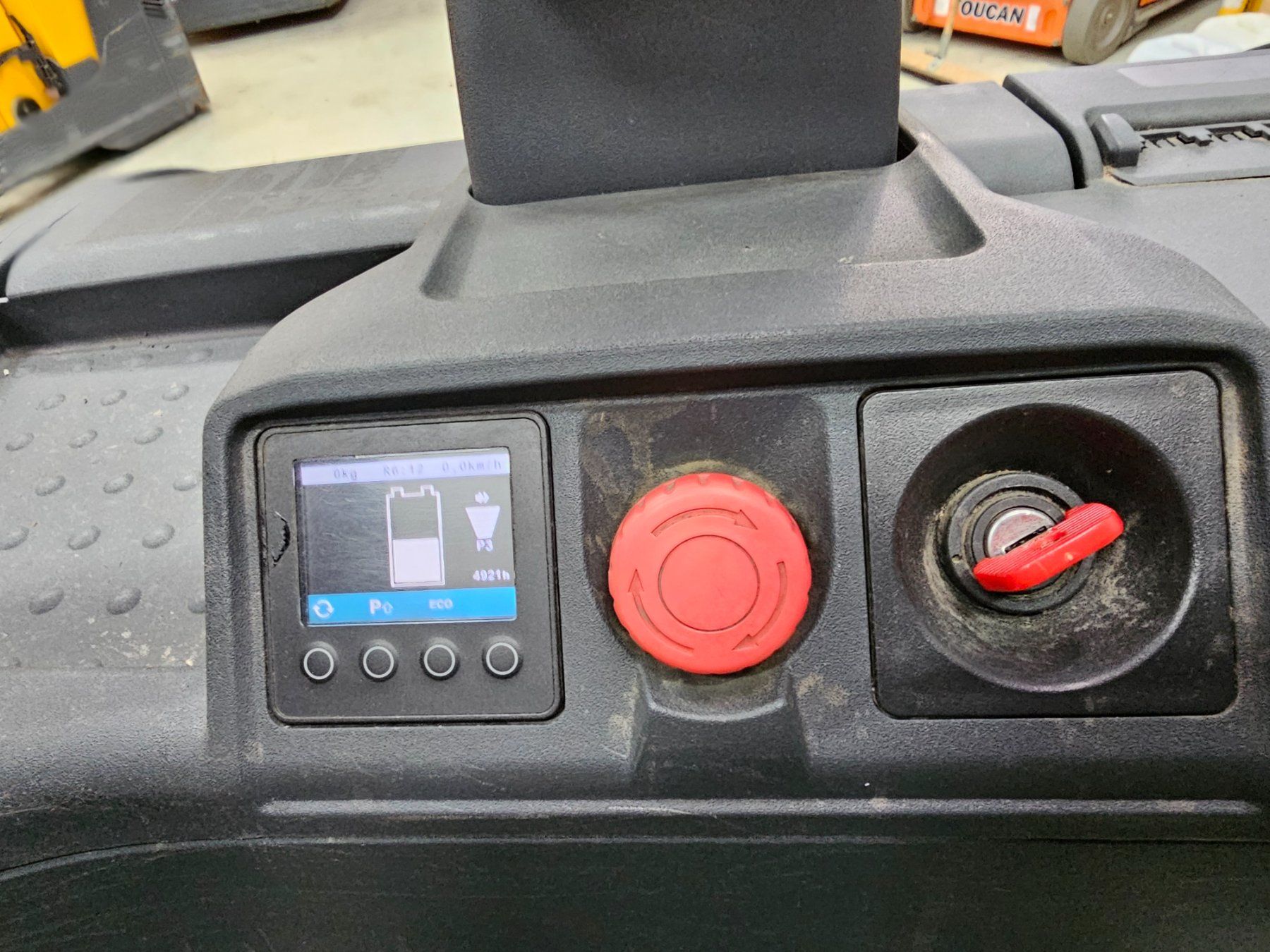 Jungheinrich Gabelstapler & Hubwagen: Jungheinrich ECE 225 HP Kommisionierer – Gebraucht aus Wallisellen von Synex-AG 4