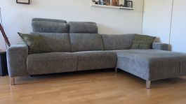 Ecksofa mit Hocker grau verstellbar guter Zustand