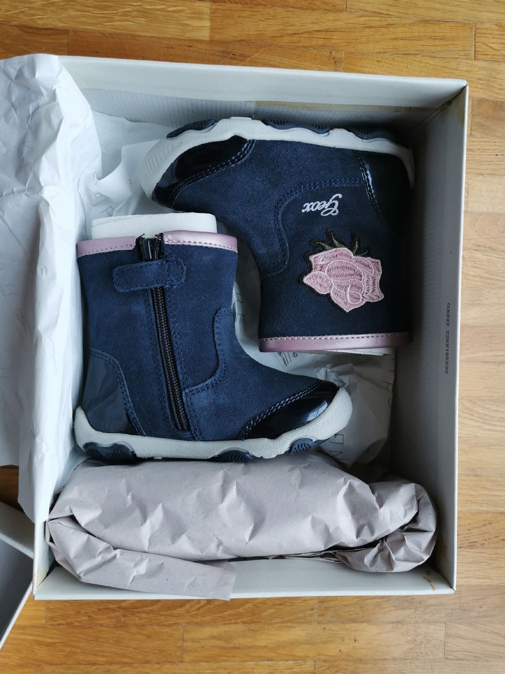 Geox Schuhe für Jungen: Neu Gr. 21 Geox Mädchen Lederstiefel – Neu und originalverpackt aus Bülach von Parickf 1