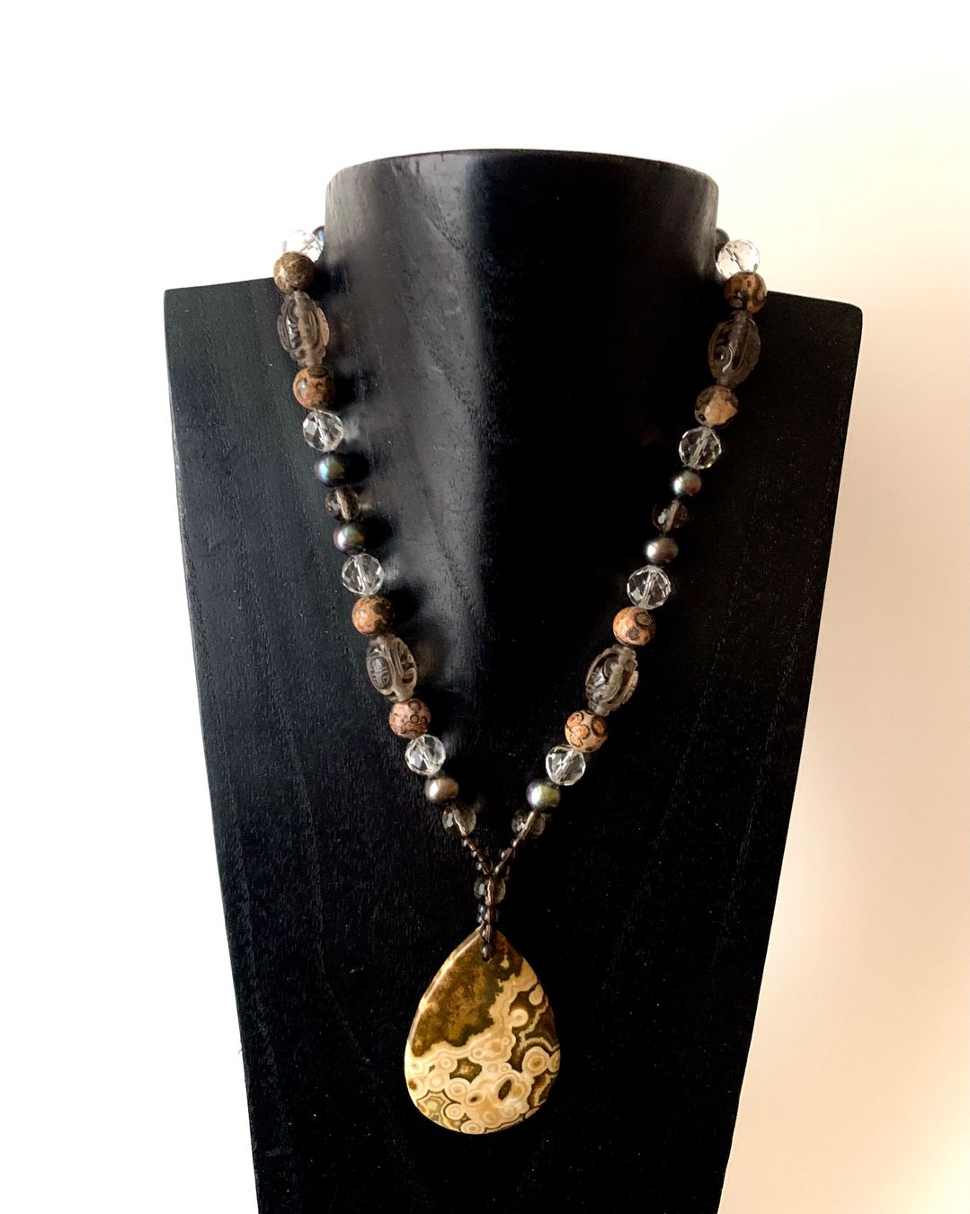 Colliers: Edelstein Halskette mit Jaspis, Perlen & Rauchquarz – Neuf avec emballage d'origine à Rüschlikon par ThereseJewelryDesign 6