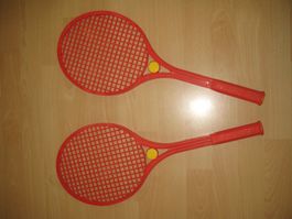 2 Softballschläger