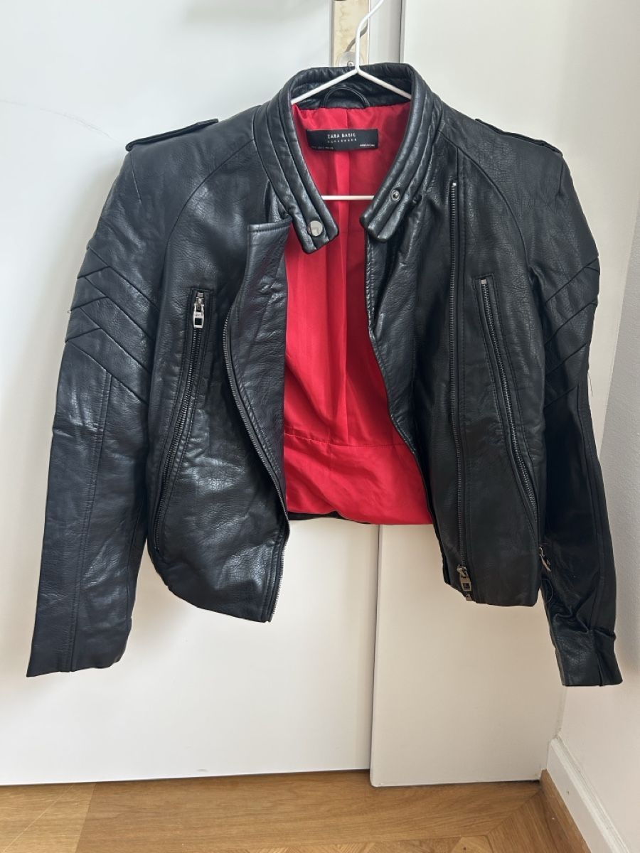 Giacche: Zara Basic Black Leather Jacket – Usato da Zürich venduto da pdi_kr7j