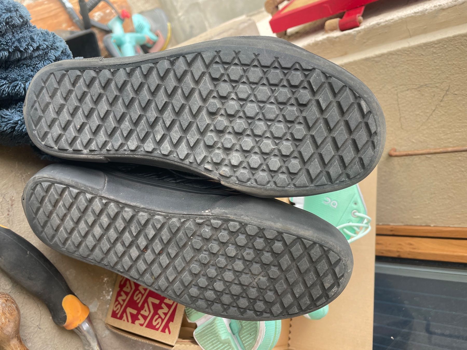 Vans Herrenschuhe: Vans Leather Sneakers Size 38,5 – Gebraucht aus Vollèges von kat_fz2v 4