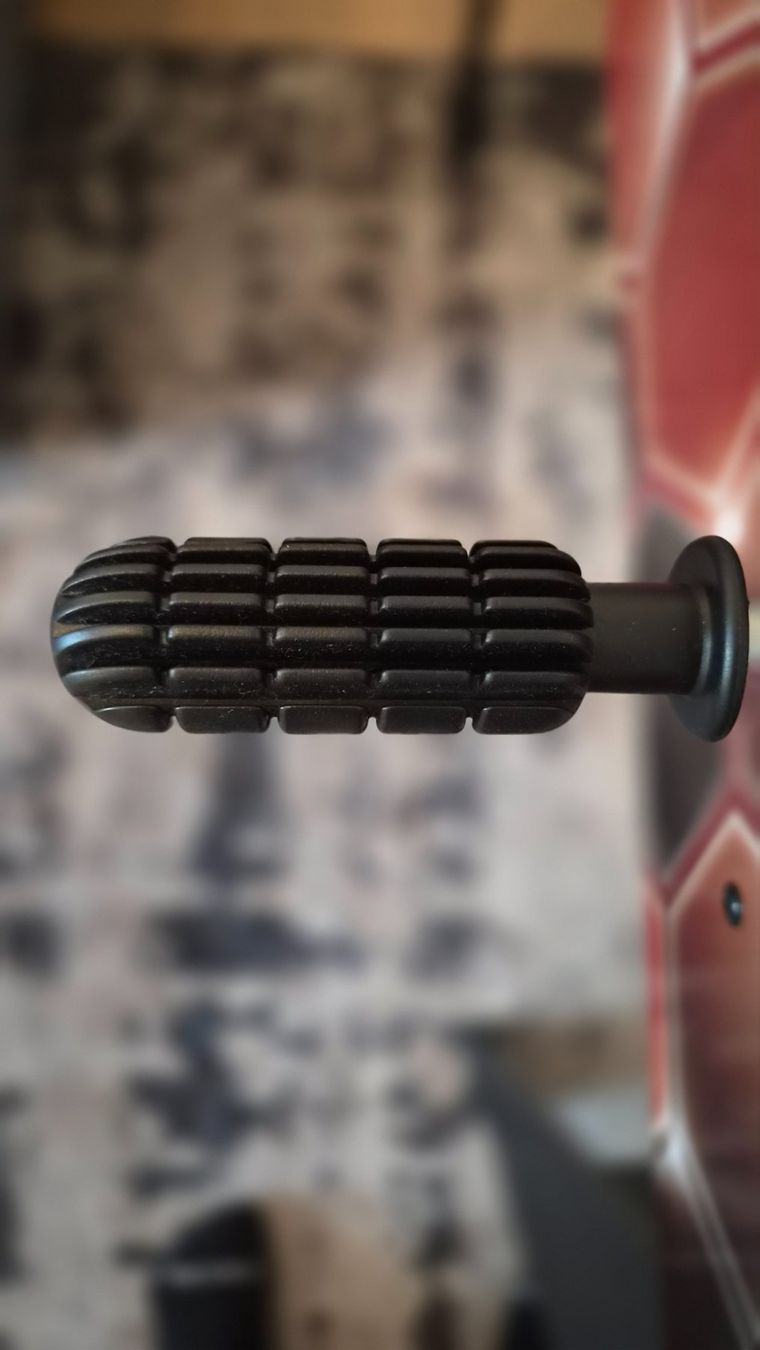 Spiele: Tischfussball massiv – Gebraucht aus Bürglen TG von Liketobuy 2