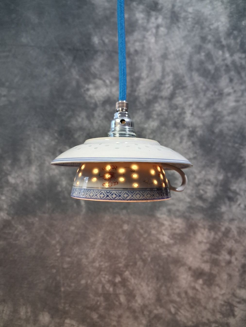 Lampadari & plafoniere: Tee Tassen Lampe – Usato da Winterthur venduto da lampenretter