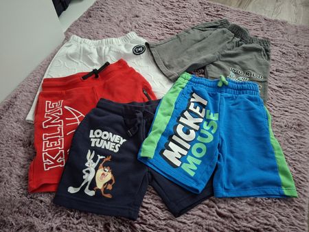 Shorts Set Jungen Grösse 110/116 (5 Stk.)