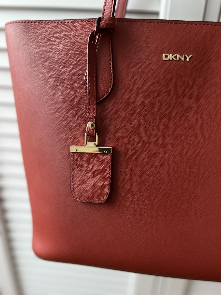 DKNY Taschen für Damen: DKNY Tasche – Gebraucht aus Glattpark(Opfikon) von ste_n99y 2
