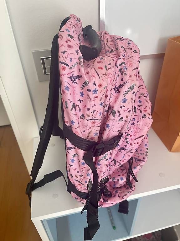 Zaini: zaino Eastpack grande – Usato da Lugano venduto da naz_zkg8 1
