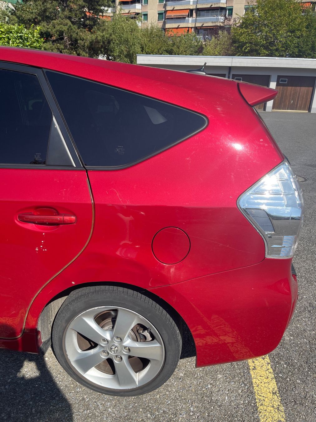 Toyota Autos: Toyota Prius Plus 7 places – Défectueux à Aigle par mus_2b6t 4