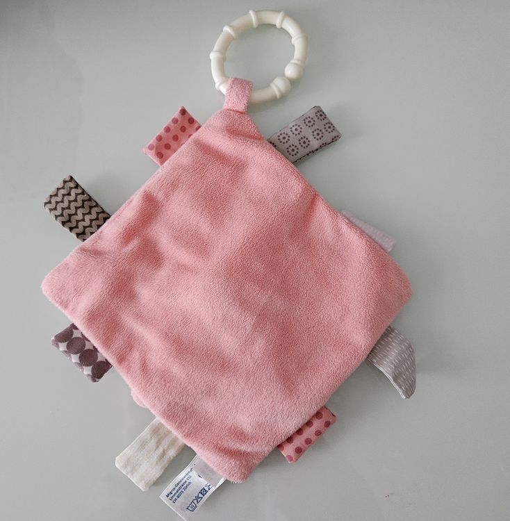 Milette Spielzeuge: Baby Rascheltuch von Milette 16x16cm – Gebraucht aus Matzingen von celine.b.99 1