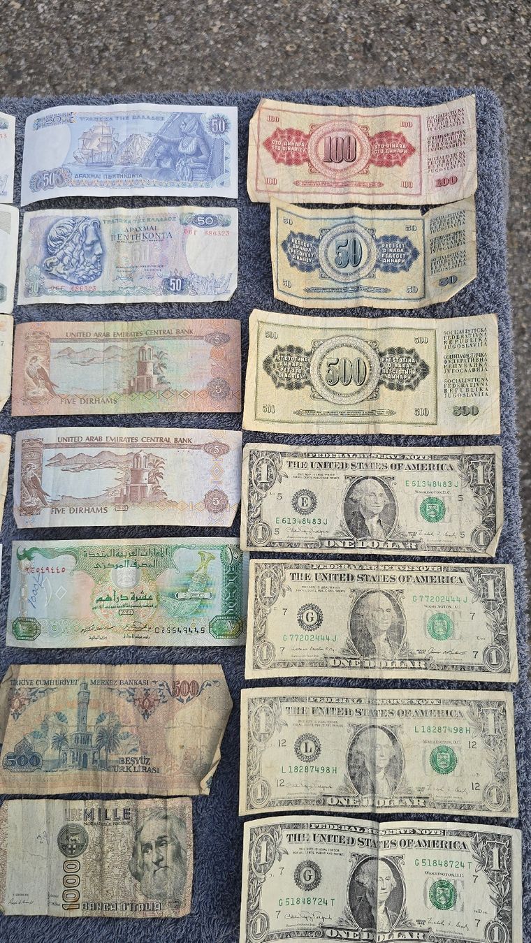 Banconote: 30 Banknoten versch. Länder – Usato da Oberaach venduto da Wicktrade 4