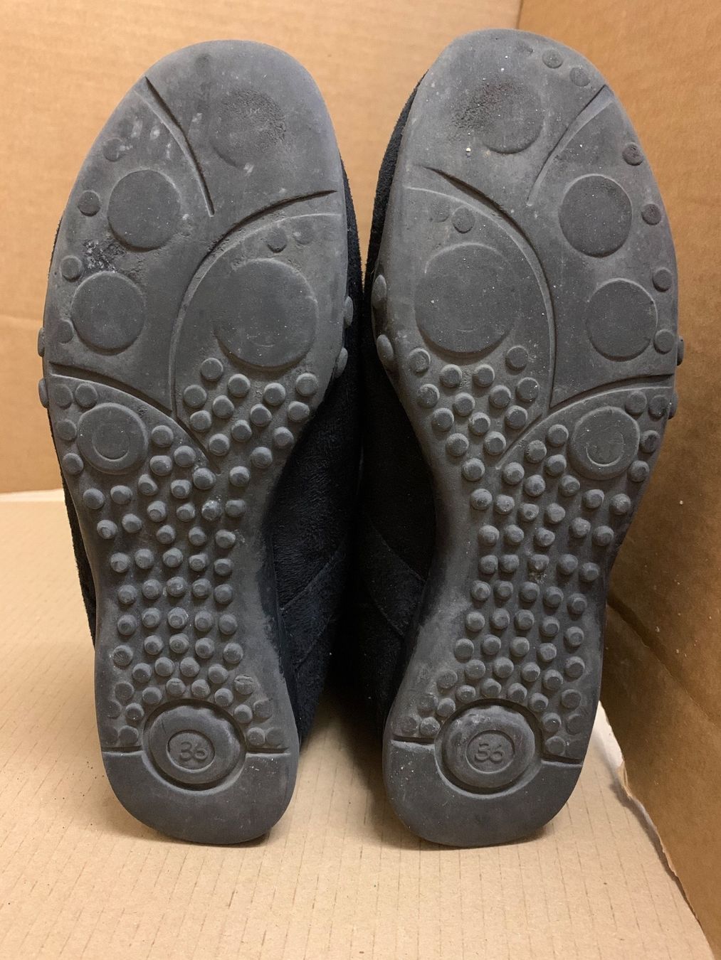Scarpe da donna: Stiefel Grösse 36 schwarz – Usato da Eschlikon TG venduto da ArtRec 3