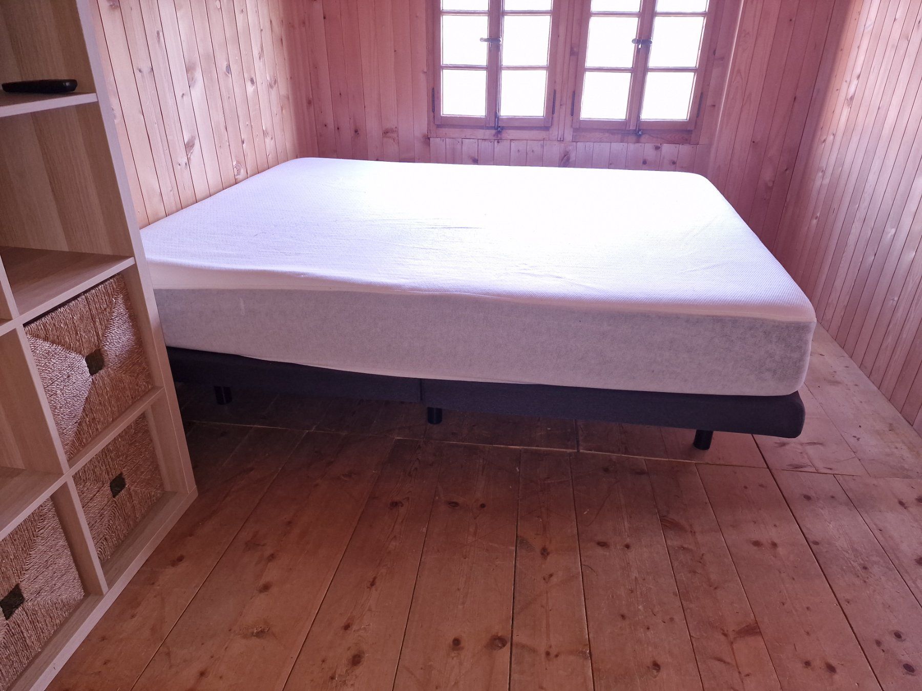 Letti: Doppelbett Boxspring elektrisch – Usato da Flüelen venduto da novena