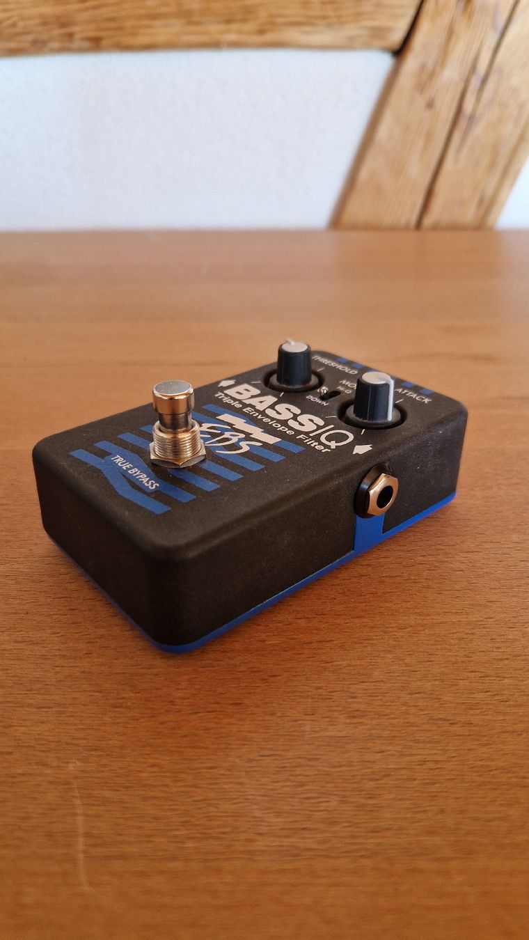 Strumenti musicali: EBS BassIQ Triple Envelope Filter – Usato da Niedermuhlern venduto da Mahkah.65 3