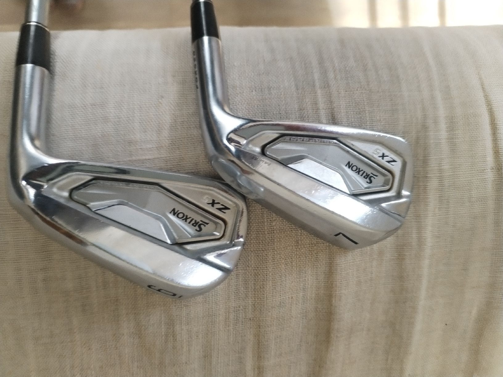 Srixon Mazze & Set: Srixon z ix5 irons – Usato da Reconvilier venduto da Din66 2