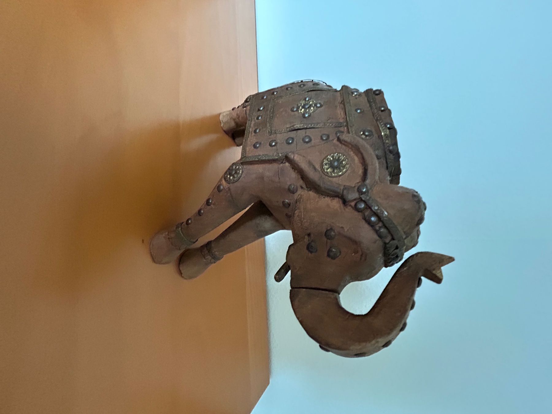 Statuette: alter  ELEFANT  gross – Usato da Olten venduto da Pablo7 1