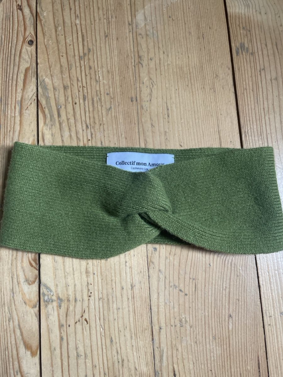 Kleiderpakete: Damen Winterset – Gebraucht aus Nänikon von broug 3