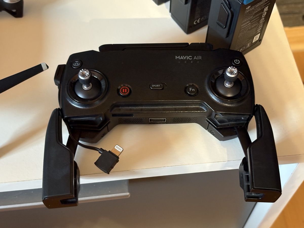 DJI RC Kits de montage: DJI Mavic Air Fly More Combo – D'occasion à Regensdorf par joshua_m77y 3