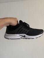 Nike Presto Herrenschuhe schwarz Grösse 44 guter Zustand