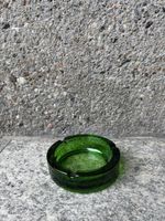 Grüner Glas Aschenbecher Vintage Mid Century