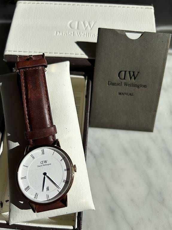 Orologi: Daniel Weller Analog Quarzuhr – Usato da Basel venduto da rit_l8k7 2