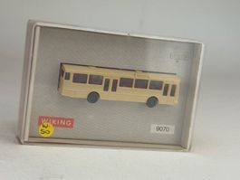 HR-Wiking Mercedes O 305 Bus hellbeige