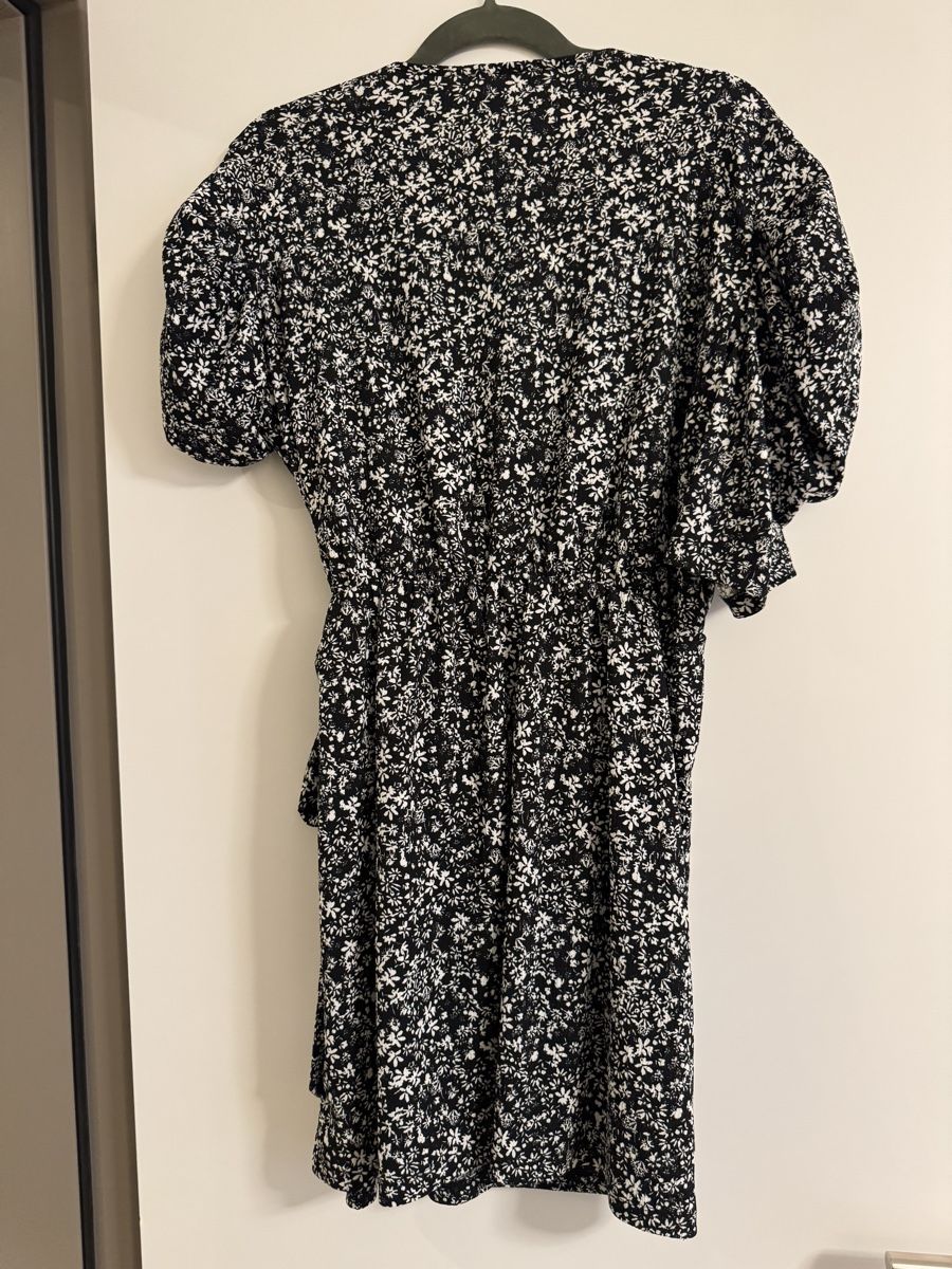 Mango Vestiti: Kurzes Kleid mit Blumenmuster von Mango – Nuovo (secondo la descrizione) da Sulgen venduto da a_fonsi 1