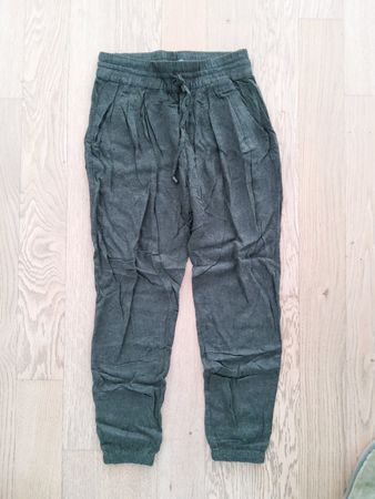 Zara Hose grün, Gr. S, Top Zustand, ideal für den Herbst!