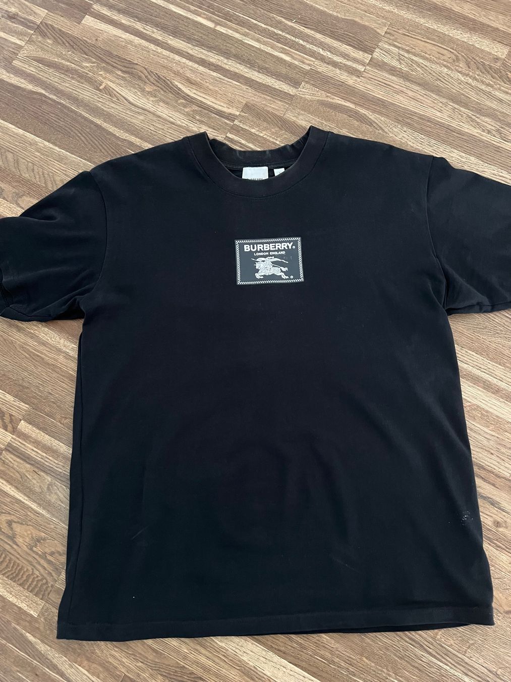 Burberry T-Shirts: Burberry t-shirt – Gebraucht aus Zürich von mu3ad