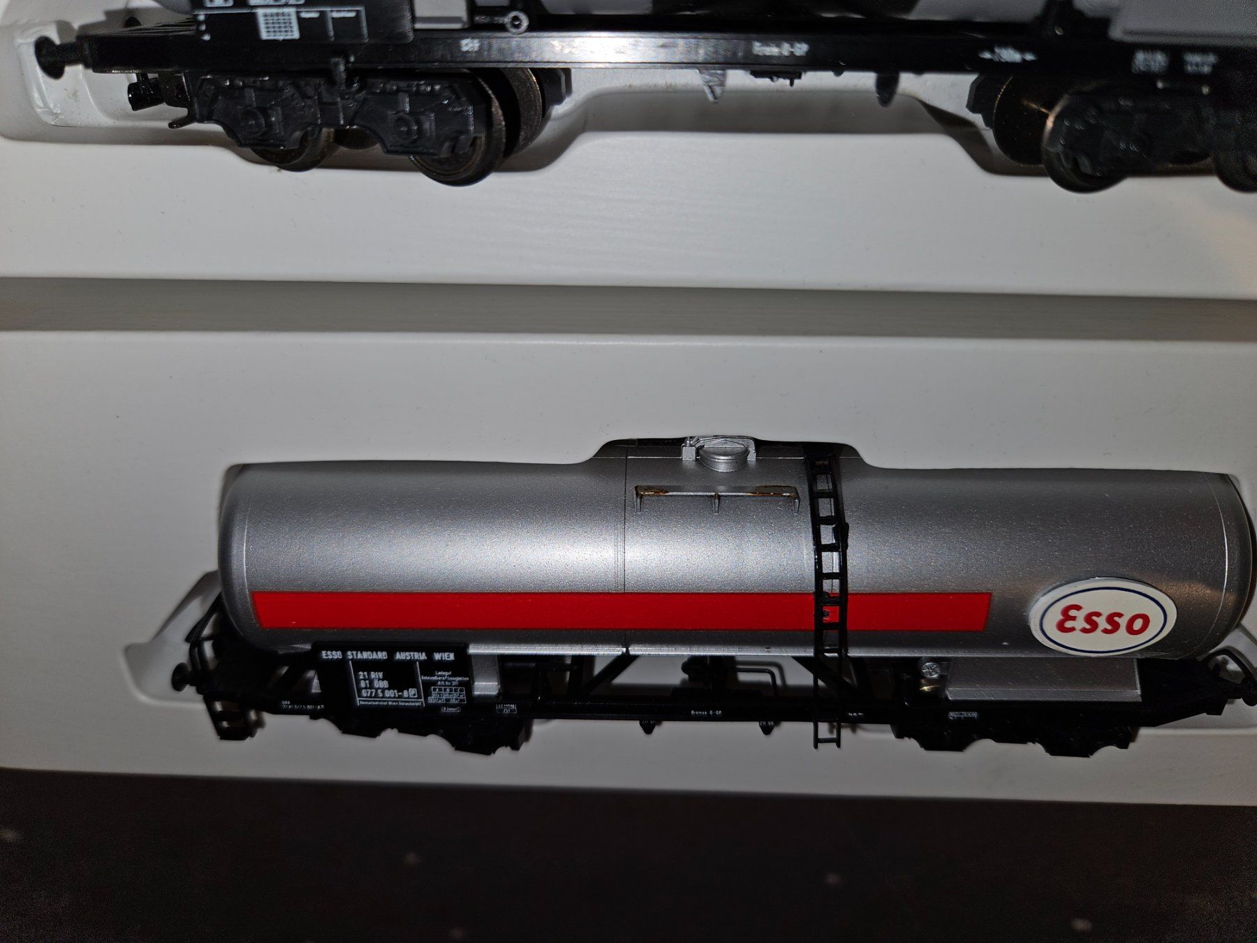 Liliput Modellini di ferrovie: Liliput Kesselwagen mit OVP – Usato da Bern venduto da lukas90pilze 4