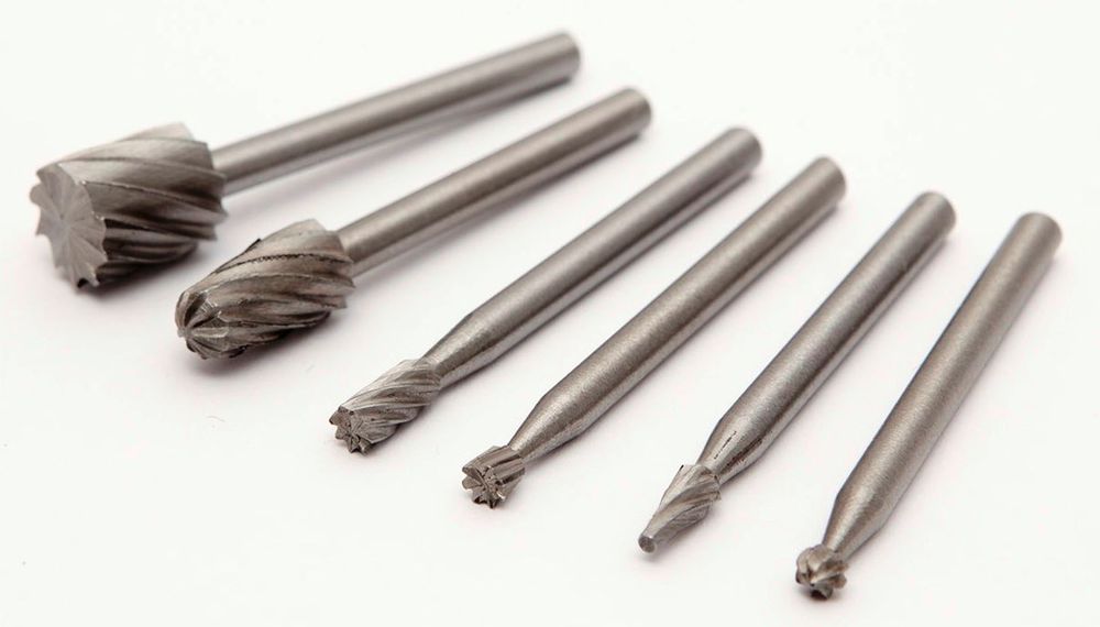 QWORK 20-teiliges HSS Fräser Set – 3mm Schaft, Titanbeschichtet Für Holzschnitzerei & Gravur