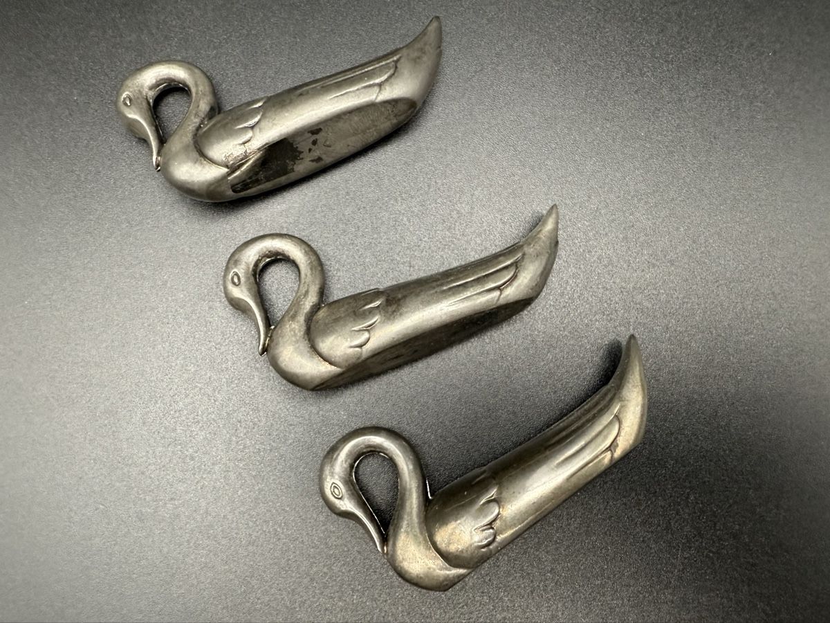 Statuette: Set mit 3 Platzhaltern in Form eines Vintage-Scweins – Usato da Lamone venduto da LaCantinaMagica 5